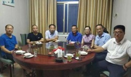 巢湖中学吃瓜,吃瓜群众眼中的校园生活剪影