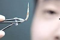 小孩吃瓜卡到喉咙,儿童吃瓜卡喉紧急应对指南