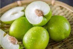 偃师吃瓜女,女生与瓜果的甜蜜邂逅