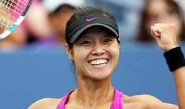 网球运动吃瓜,揭秘网球运动中的“吃瓜”现象