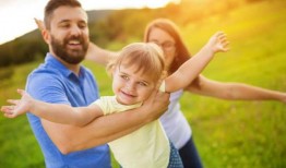 宝贝吃瓜照片拼接,宝贝吃瓜萌态大集合