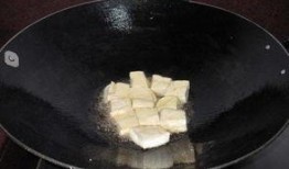 广东普宁吃瓜,探寻广东普宁的夏日美食风情