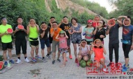 乌鲁木齐的吃瓜视频,瓜果飘香，欢乐无限