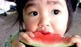 吃瓜小孩头像大全,吃瓜小孩头像大全，带你领略童真魅力
